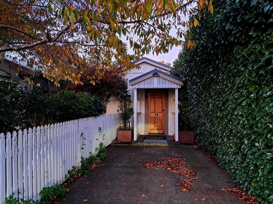 Secret Cottage Waitara Exteriör bild